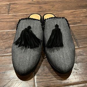EUC Jack Rogers Black Herringbone Mules